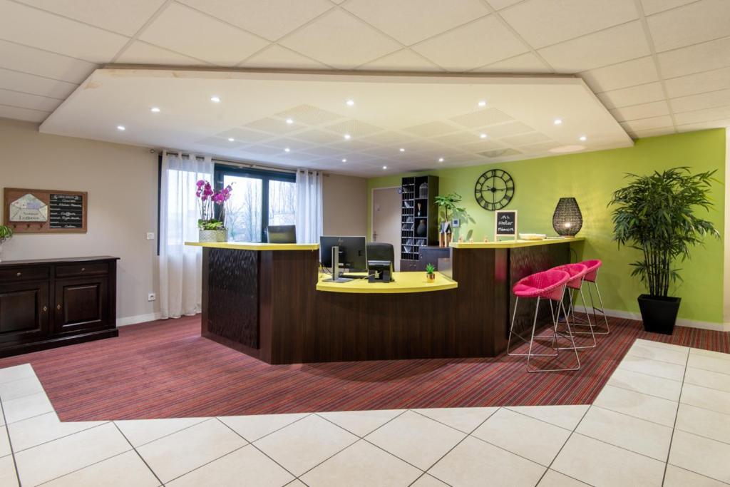 Terres De France - Appart Hotel Rouen Flaubert Esterno foto