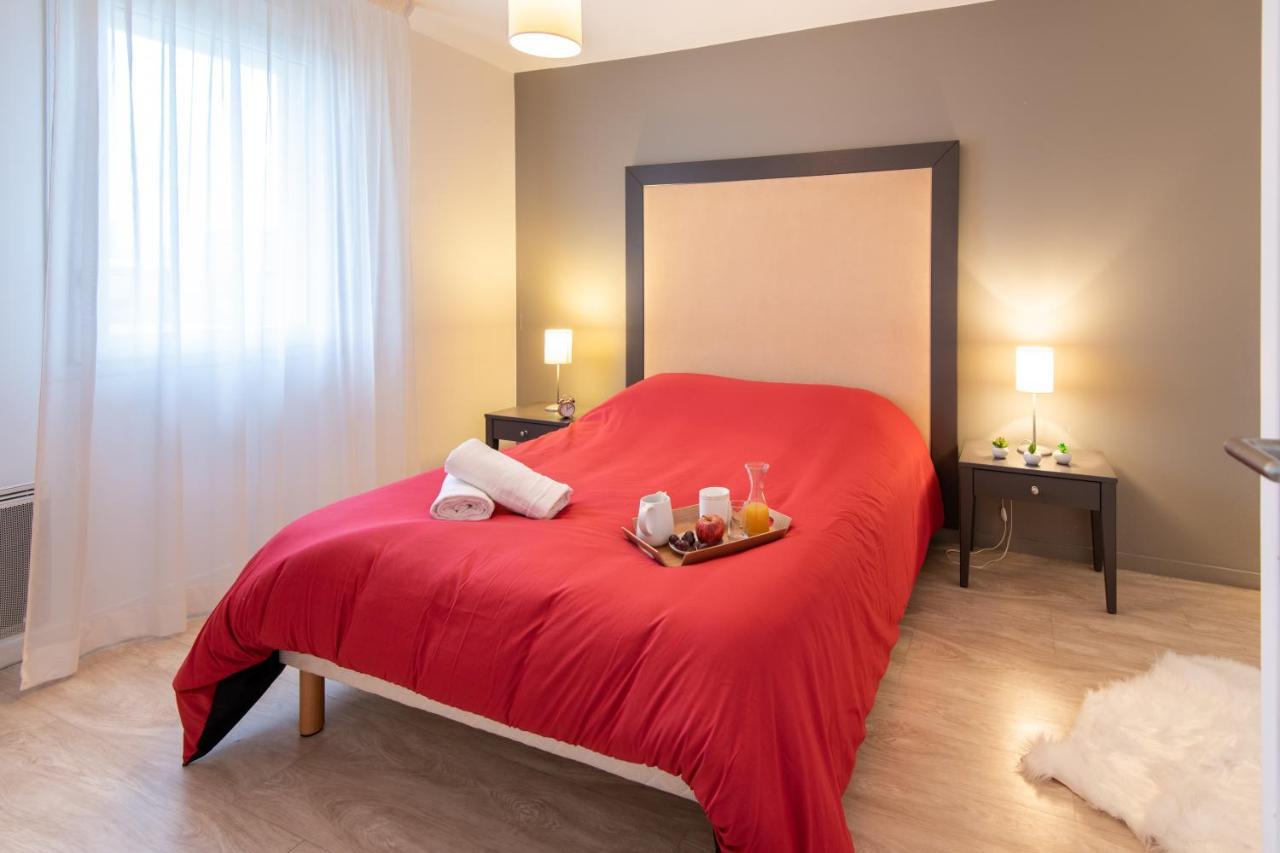 Terres De France - Appart Hotel Rouen Flaubert Esterno foto